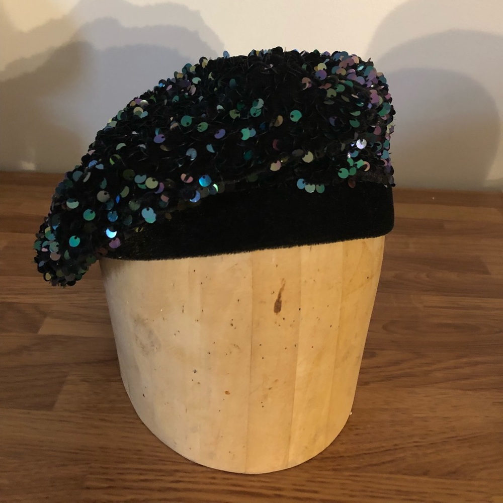 Sequin Beret
